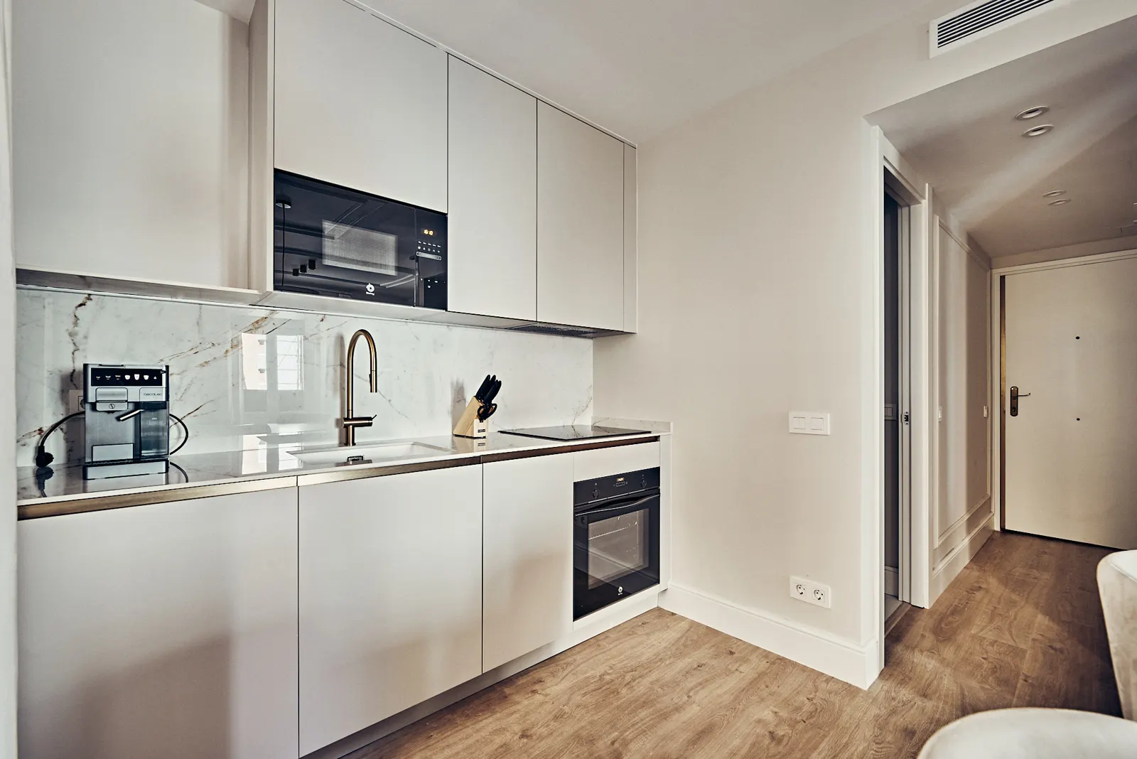 Flat on Calle Barcelona, Sol, Centro miniatura 9