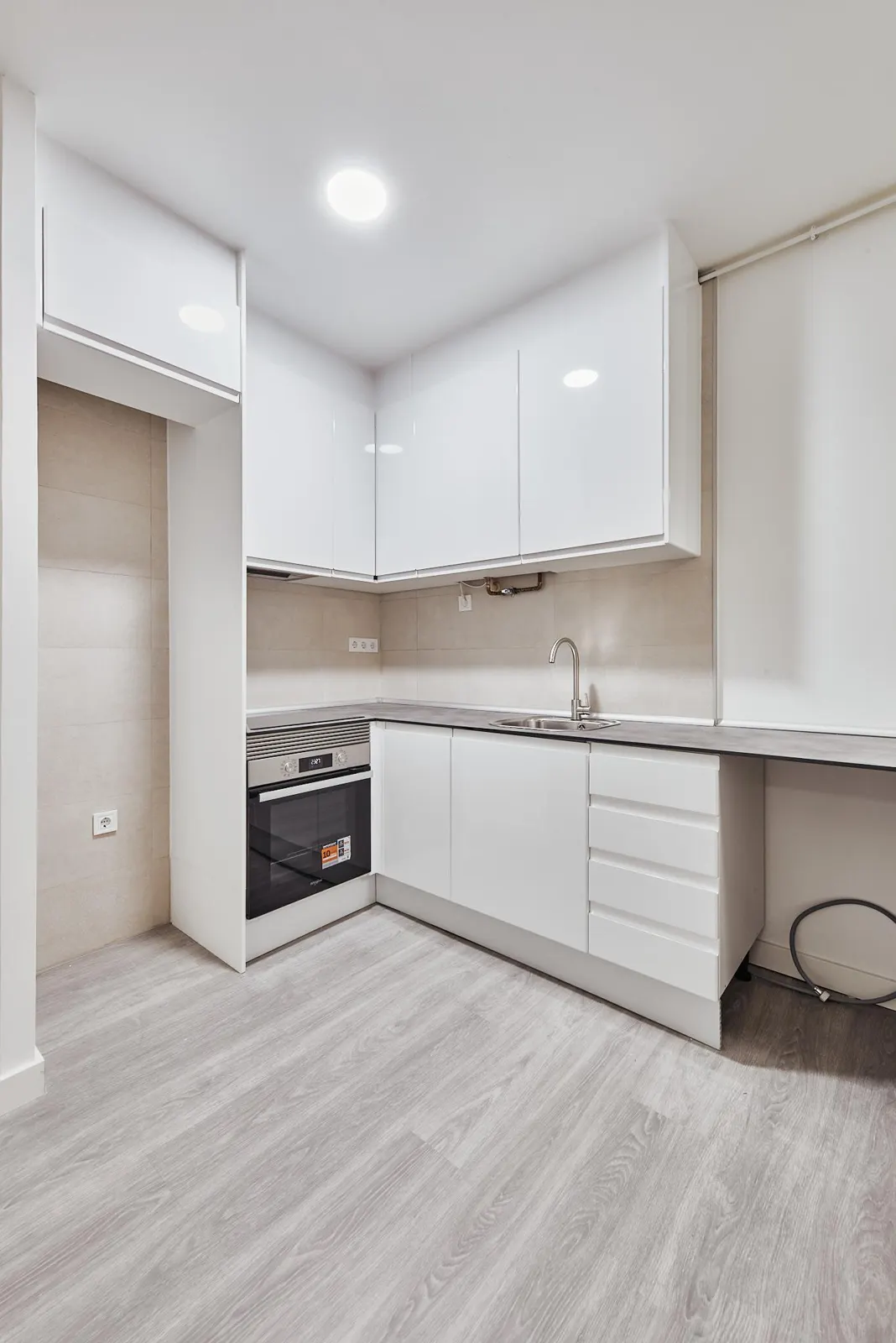 Flat on Calle Melendez Valdes, Gaztambide, Chamberí miniatura 4