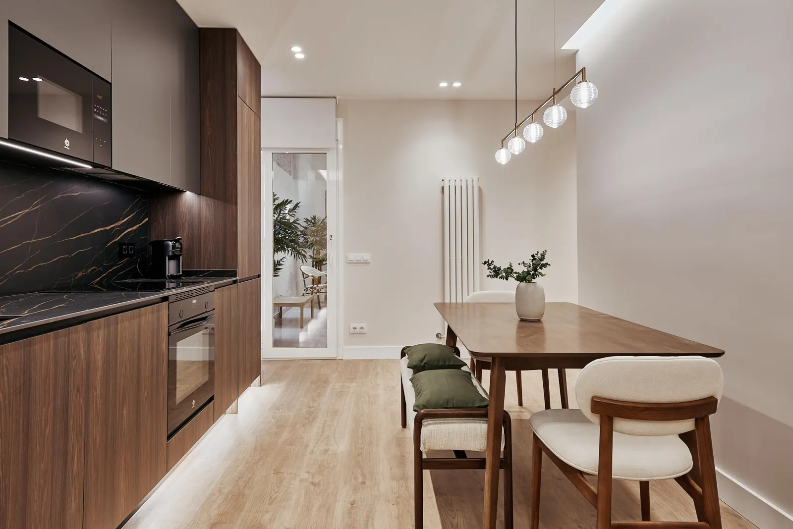 Flat on Calle Españoleto, Almagro, Chamberí miniatura 4
