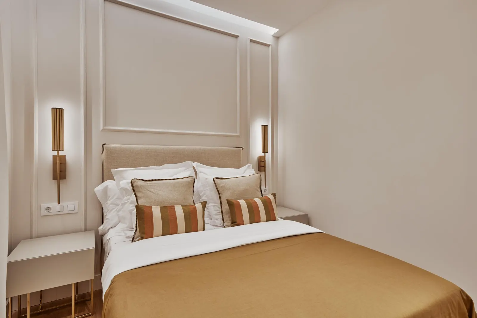 Flat on Calle Españoleto, Almagro, Chamberí miniatura 11