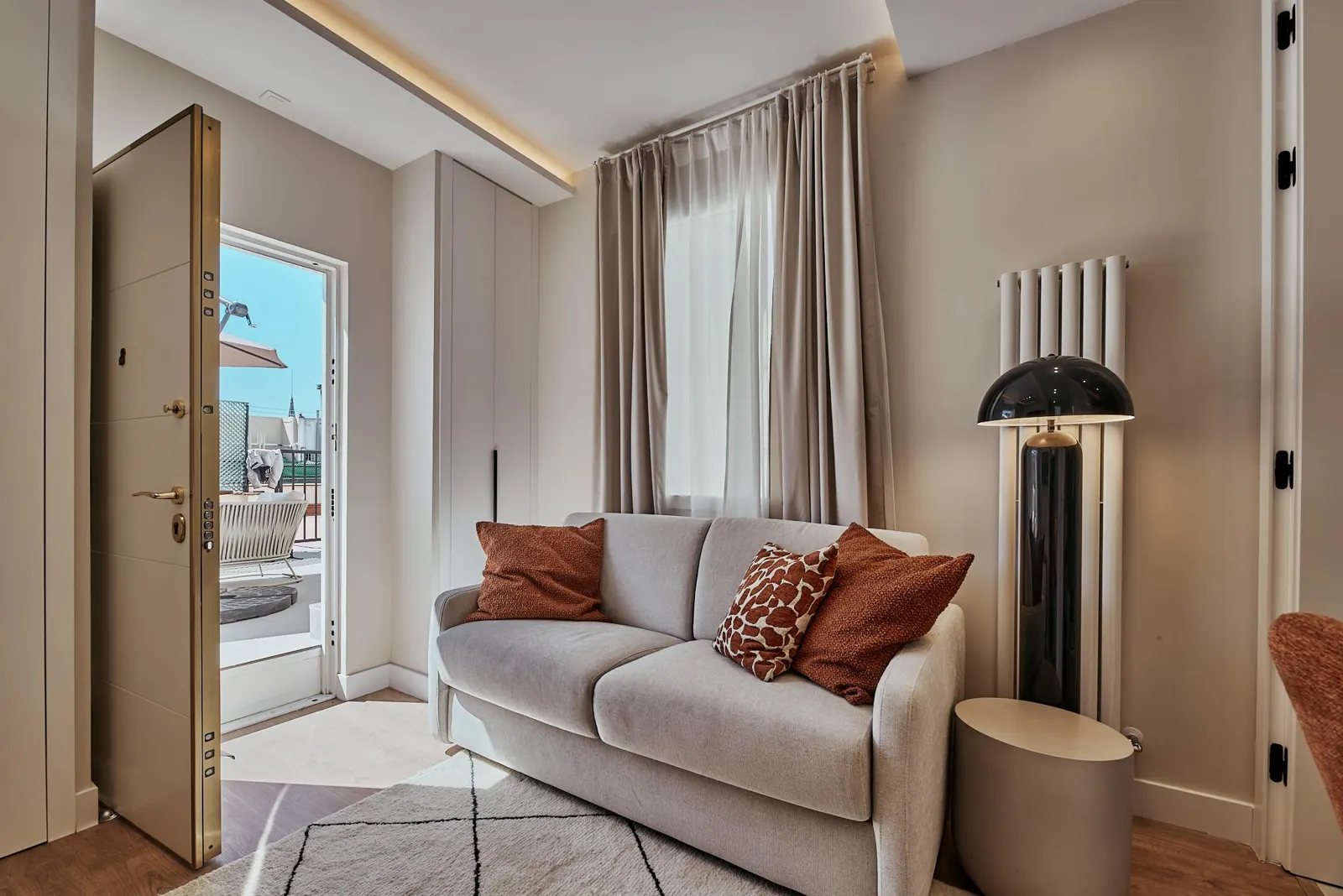 Flat on Calle Espartinas, Recoletos, Barrio de Salamanca miniatura 4