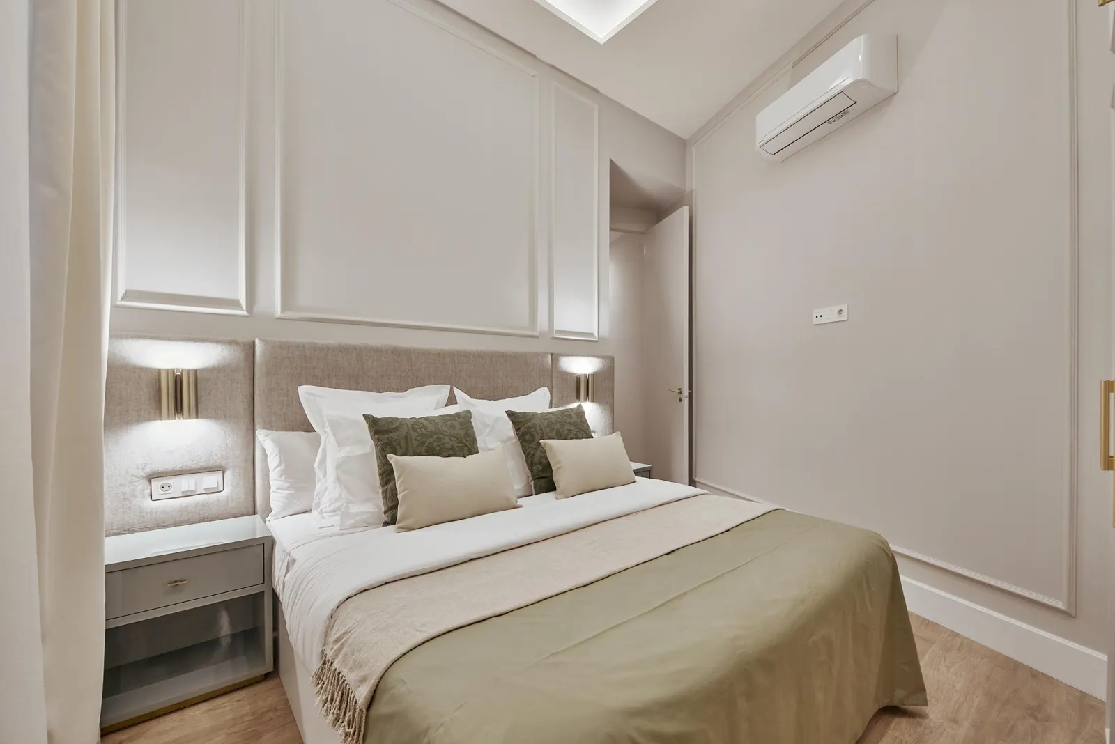 Flat on Calle Barco, Universidad, Centro miniatura 15